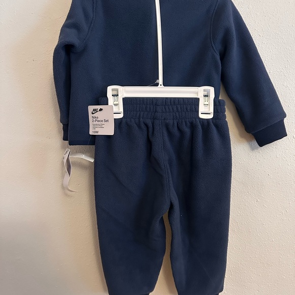 Nike Kids Navy NWT Fleece Set Outfit - Picture 6 of 7